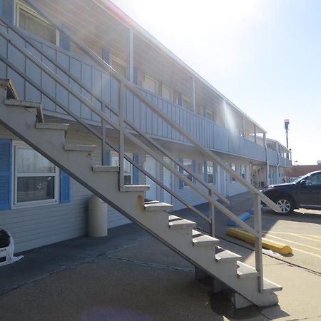 Budget Inn Adair Экстерьер фото